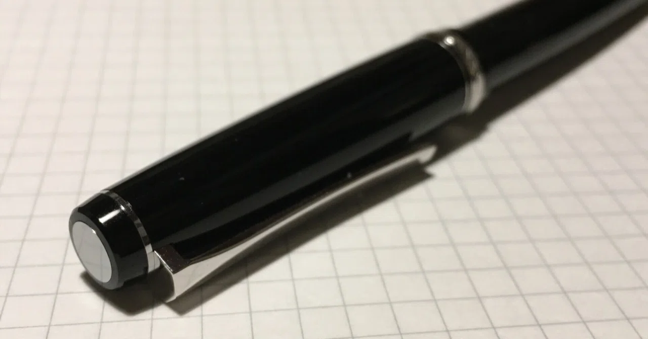 パイロット万年筆エラボー(SEF)買いました。｜Isumi