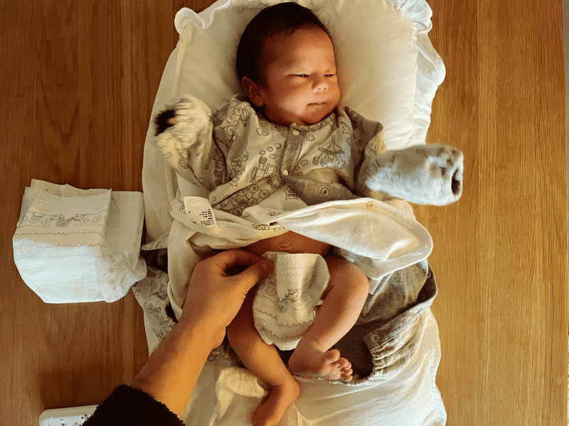 生後28日目 新生児と暮らすリアル ともや イベント空間と音楽セレクター Note