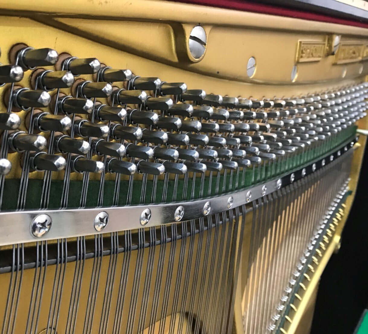 職人が作業したディアパソン126MS｜piano craftsman's