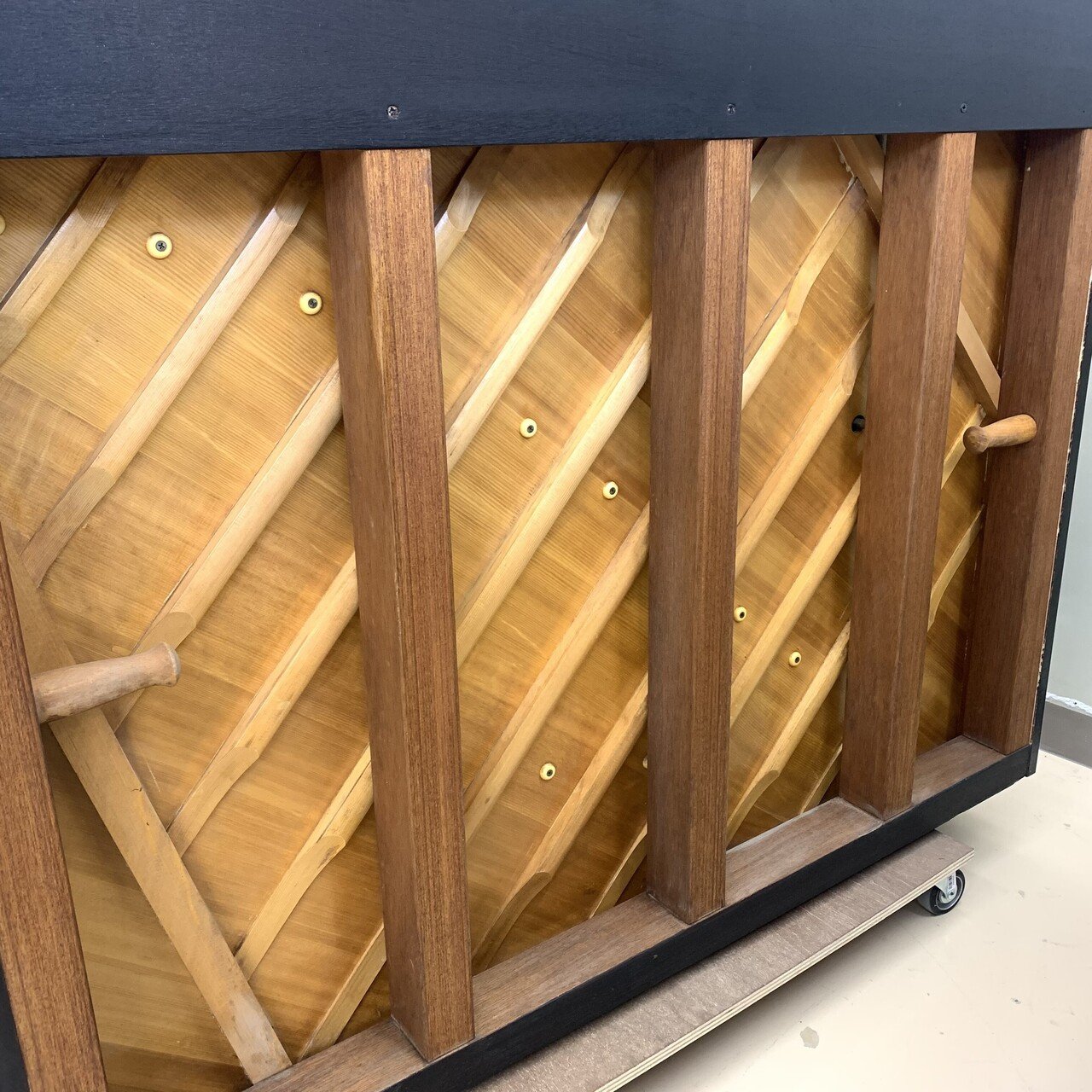 職人が作業したディアパソン126MS｜piano craftsman's