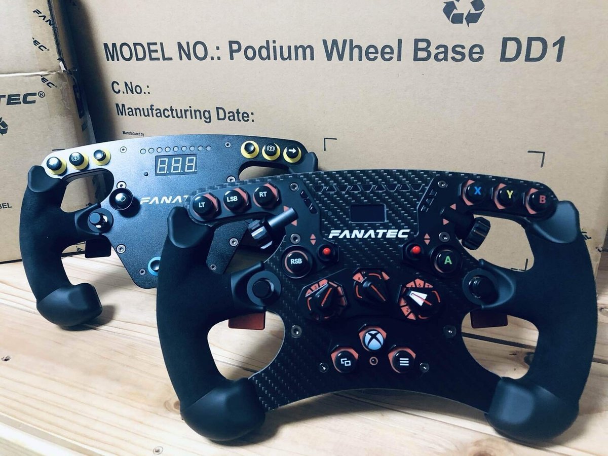 FANATEC Clubsport Steering Wheel Formula V2のちょっとしたレビュー  