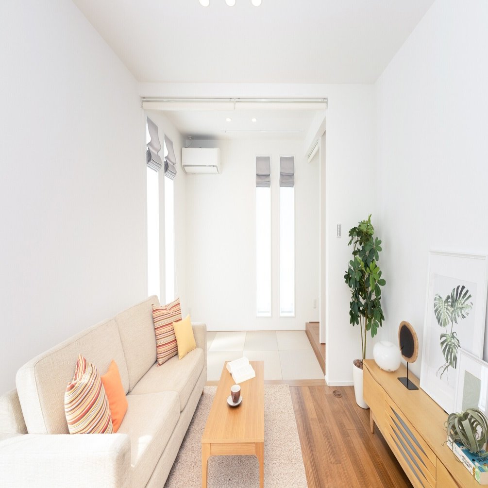 リビングの開放感を出す裏技 屋根裏エアコン発表時期は ダクトレス換気はだめ せやま Be Enough代表 家なんかにお金をかけるな 質は担保しろ Note