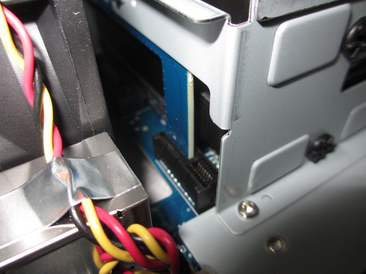 自作サーバー NAS NAS（Network Attached Storage）｜自作機