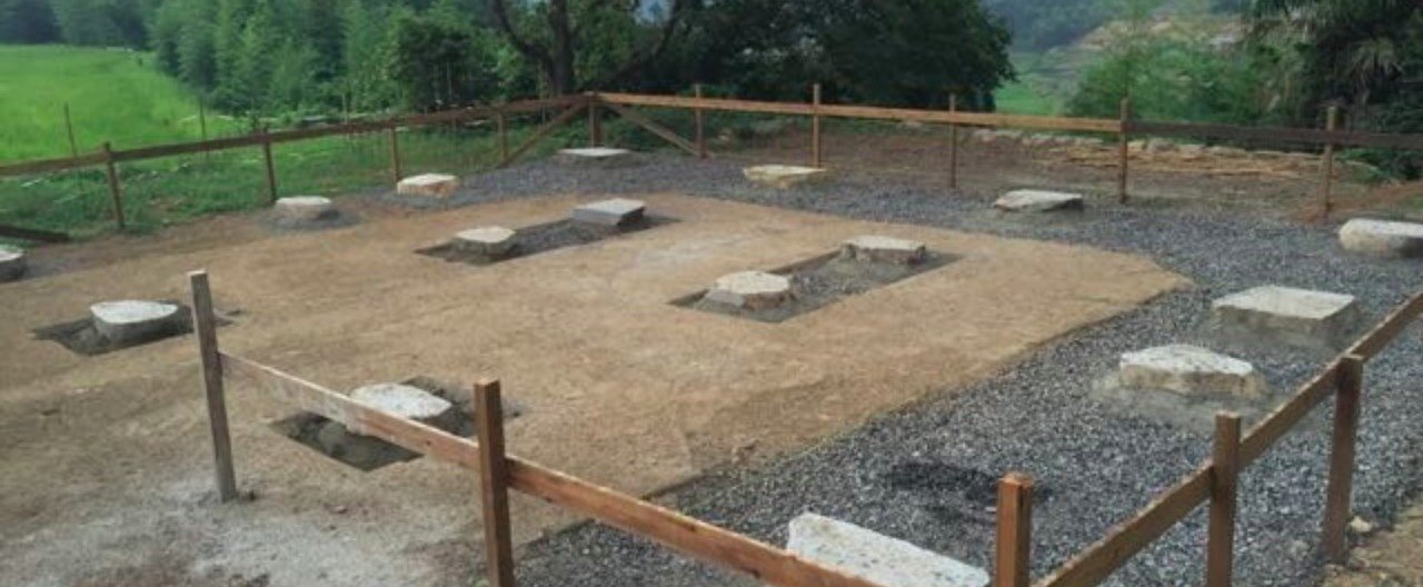 石場建ての基礎工事 16 8 16 堀 伸太 Note