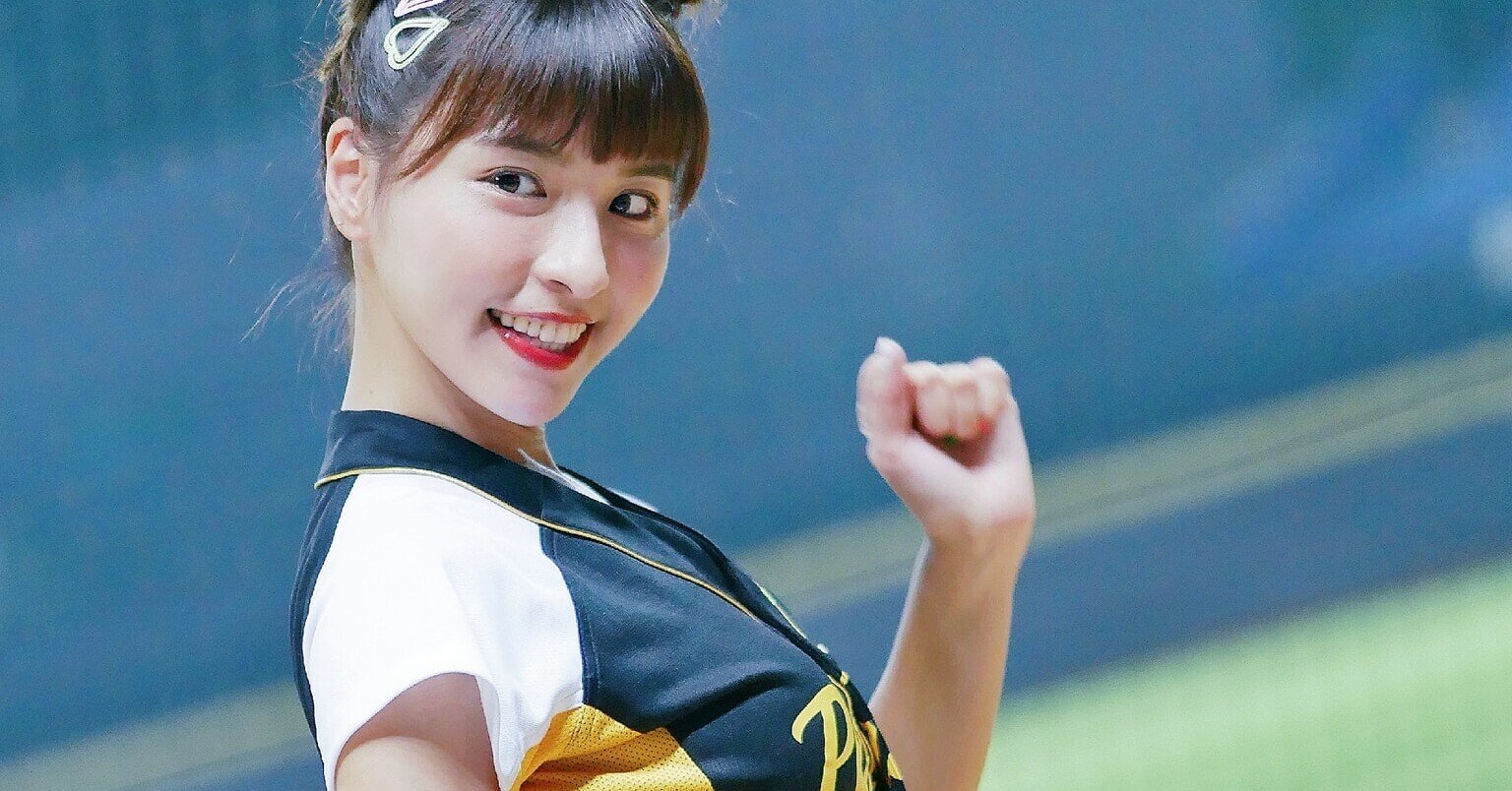 WBCQ　77　峮峮　チュンチュン　応援　法被 hqdefault.jpg