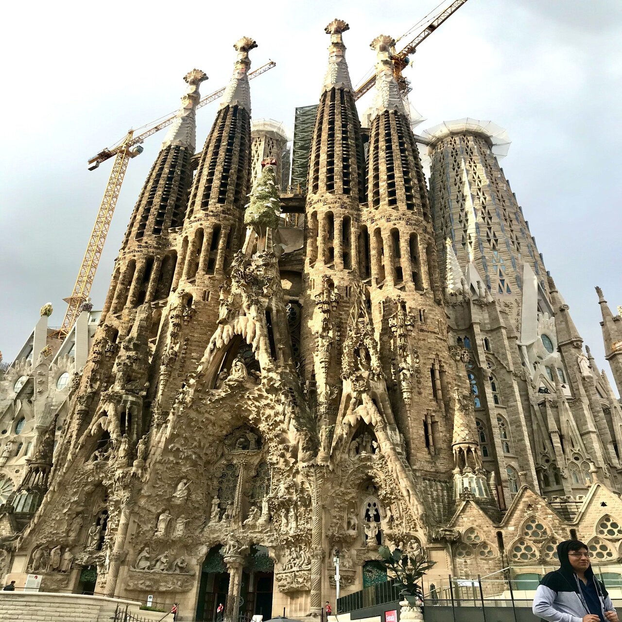 バルセロナはガウディで溢れていた｜kaori