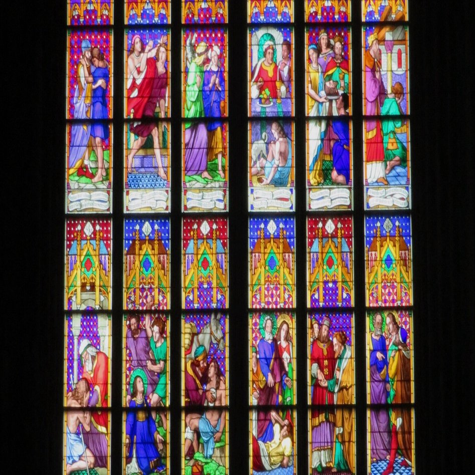 ステンドグラス in ドイツ／ケルン大聖堂｜りょうすけ / 旅するIT