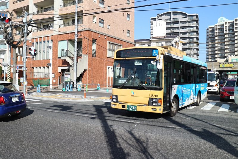 山陽バスむかしさんぽ 1 商大筋交差点 垂水の止利 Note