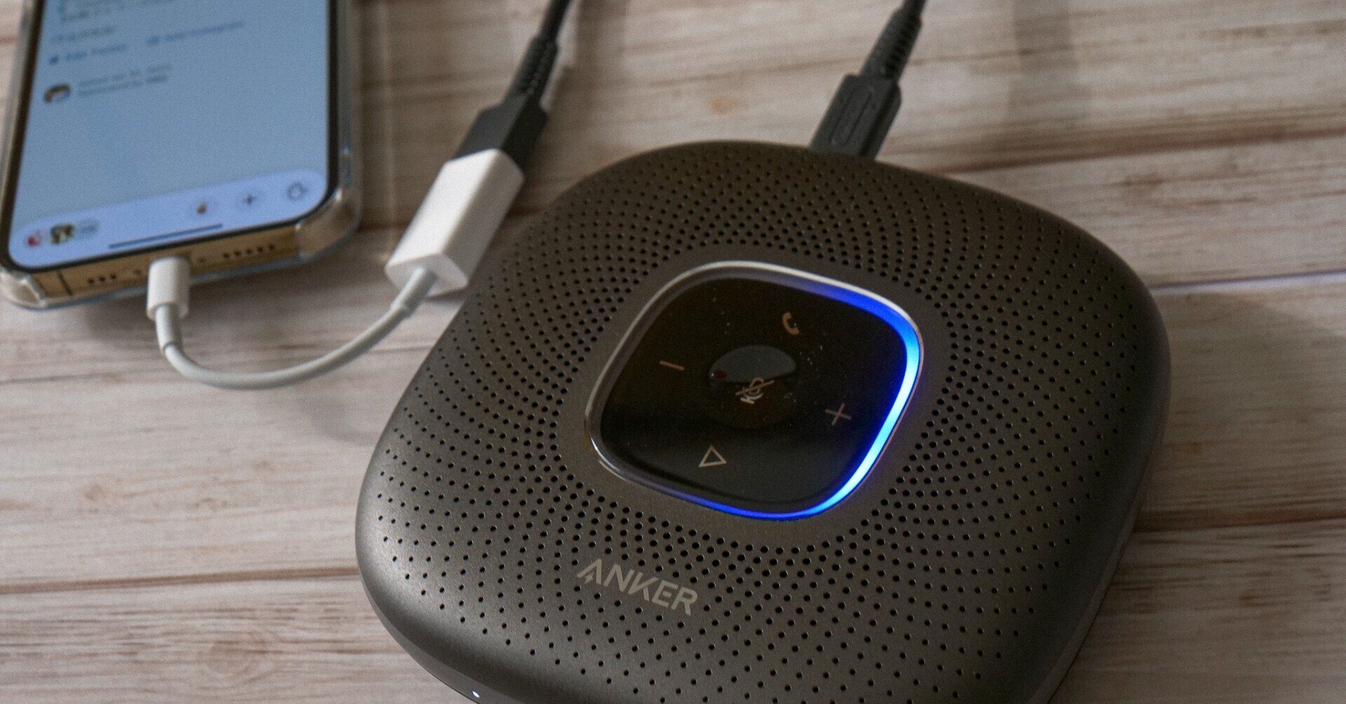 Anker PowerConf スピーカーフォン Anker PowerConf S3 | Bluetooth スピーカーフォンの製品情報