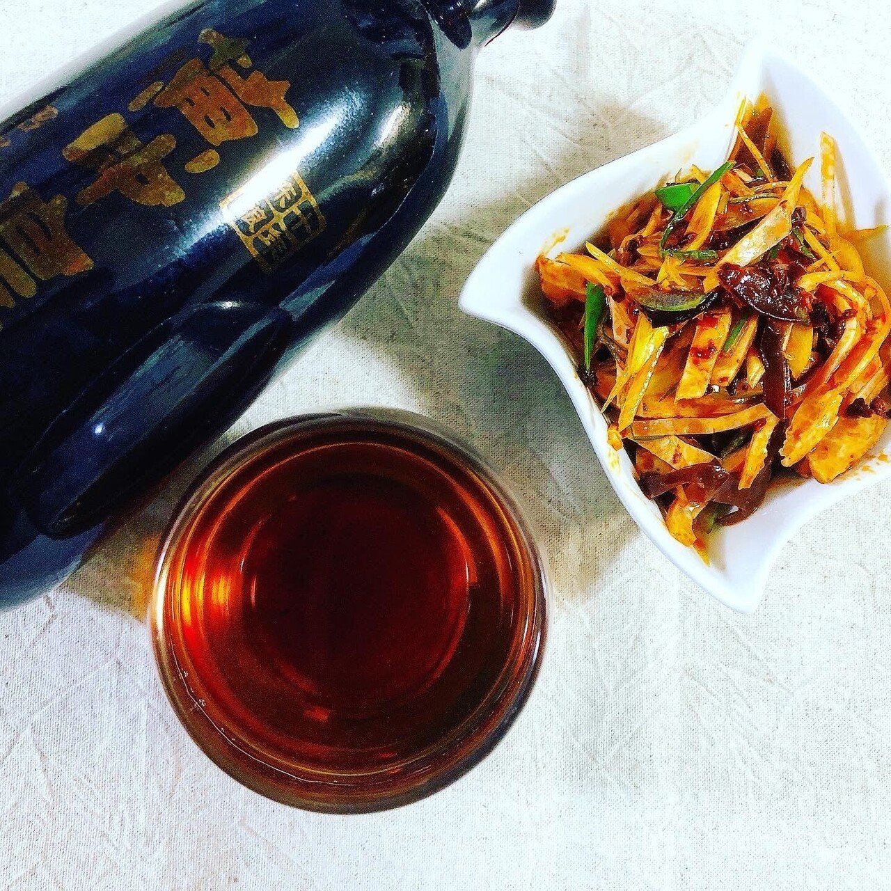 中国 手付瓶　u6221020 熟成紹興酒 三年陳 640mL 17度 中国製 - メルカリ