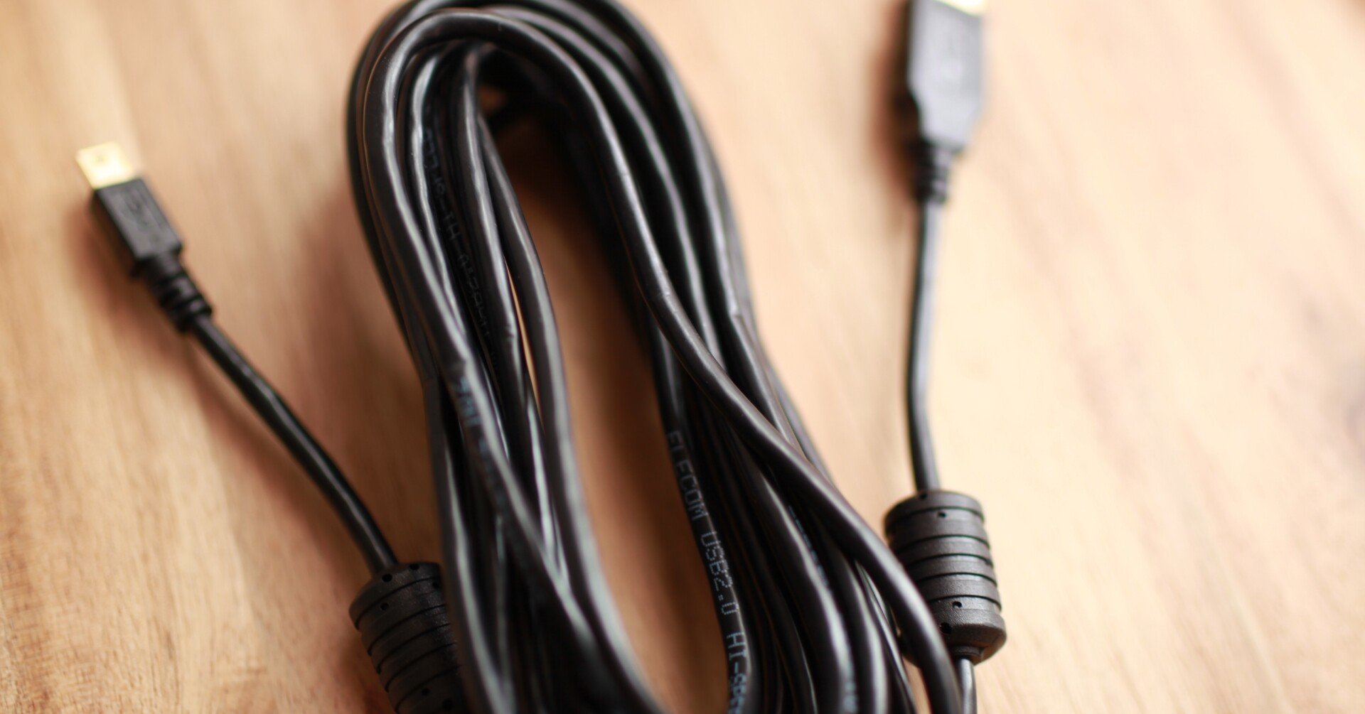 キャノンのデジカメ 一眼レフをwebカメラに変える Eos Webcam Utility で使えるusbケーブル Tokyo Babycar A Note