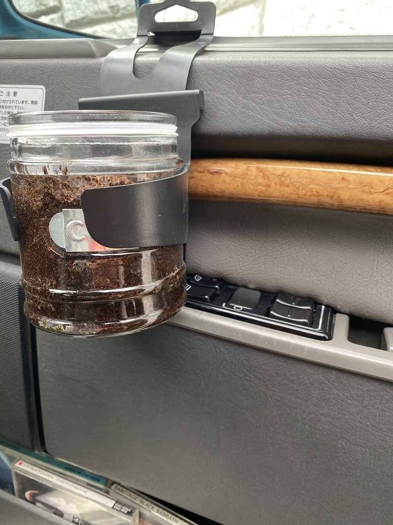 車内消臭のためにコーヒーかすを使ってみた Budgiecoffee Note