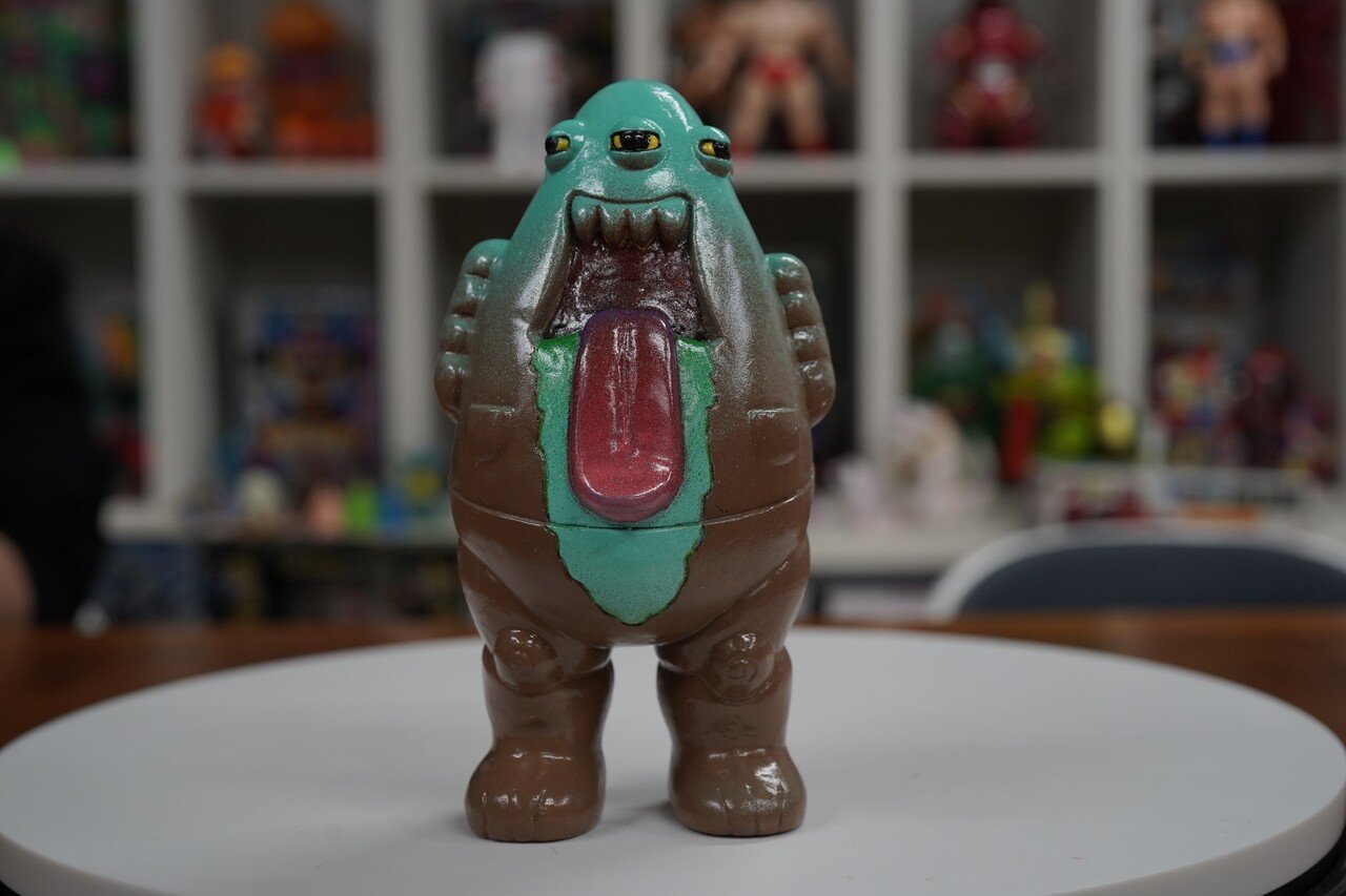 兄弟でソフビ作家！ゼロから生み出す松村魂の個性溢れる怪獣