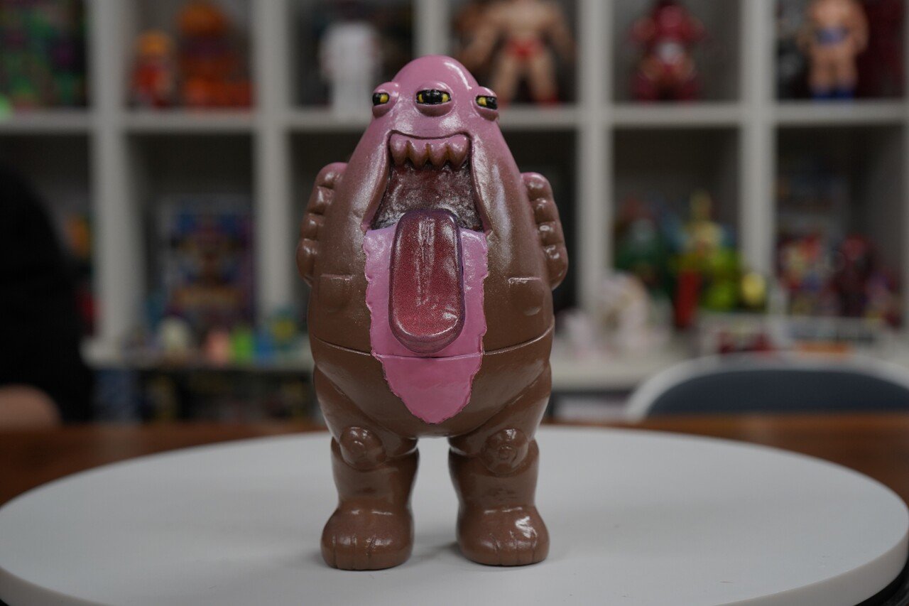 兄弟でソフビ作家！ゼロから生み出す松村魂の個性溢れる怪獣