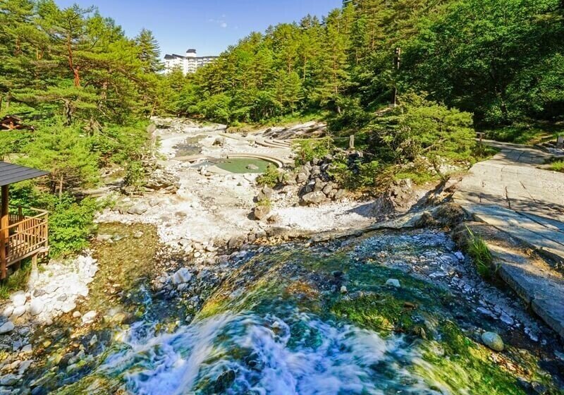 草津温泉のリゾートバイト特集02