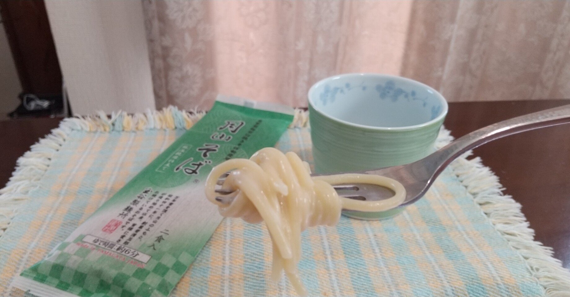 噛み切らずロングパスタを美しく食べる方法 音も美味しさにしてしまう日本の食文化 ユウバ リュウ Note