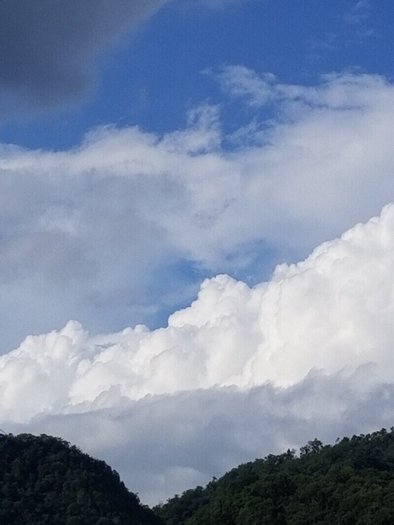 入道雲 一行詩】「入道雲」｜葉月なゆ