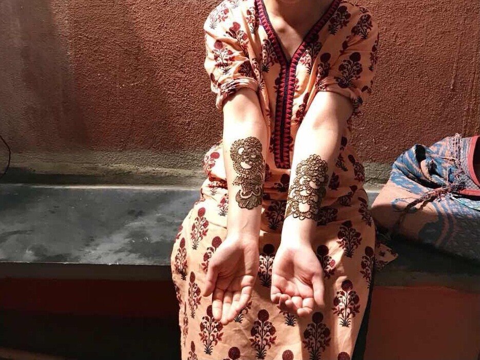 インドの民族衣装 『サリー』は既婚女性が着る服 【旅行記】｜沖山りこ