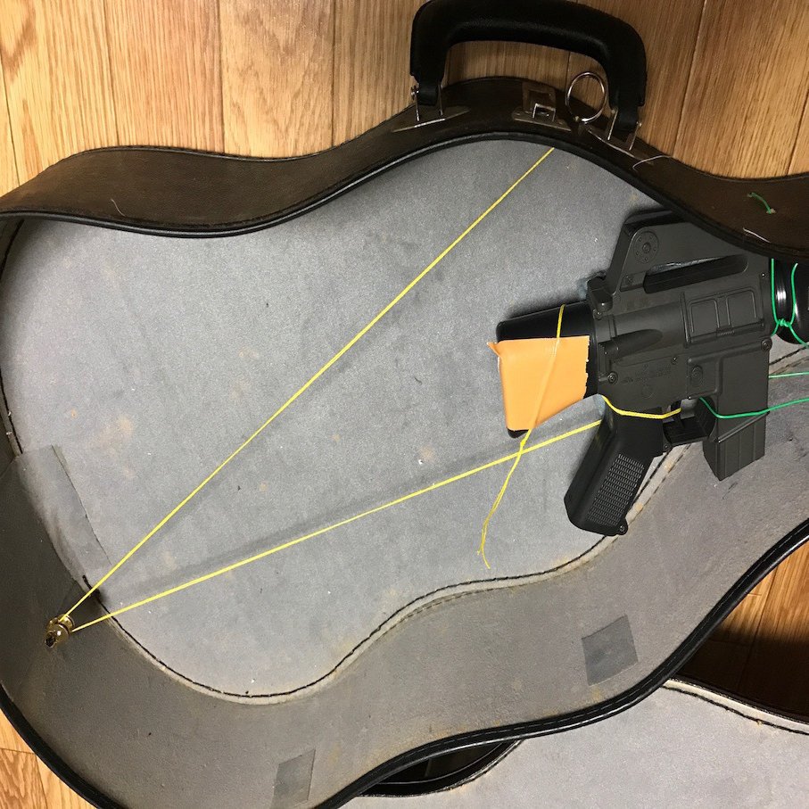 俺はデスペラードに憧れてギターケース型電動ガンを作った ナ月 Note