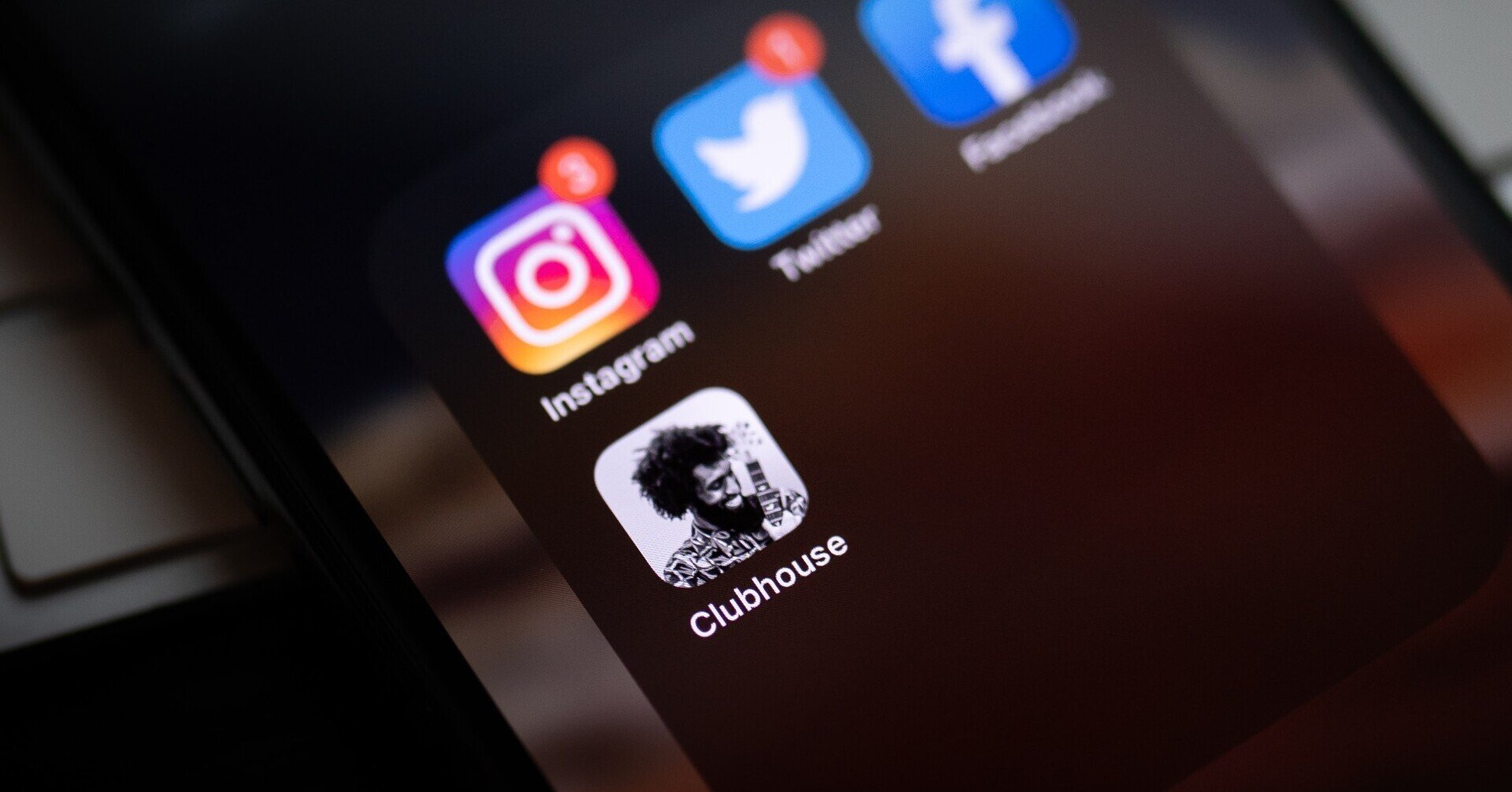 Clubhouseで名前の表示名を日本語と括弧付きの英語で併記するスマートな方法 Tokyo Babycar A Note