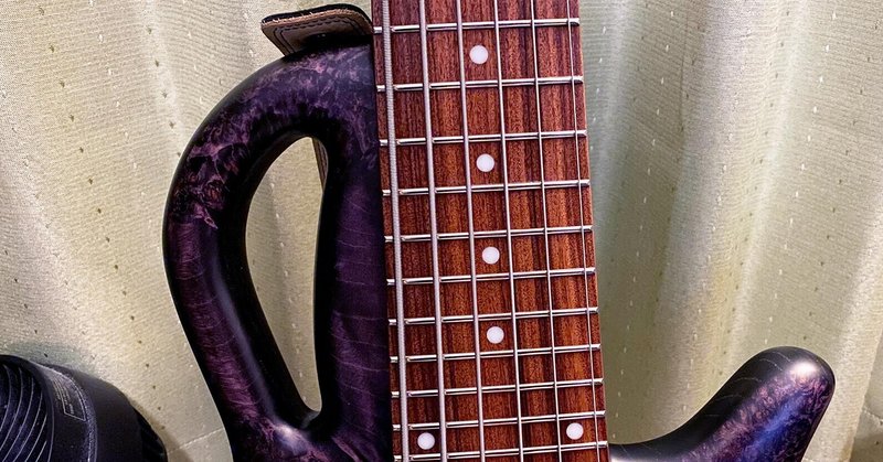 Mayones Caledonius 6について少し Shinichiro Iwao Note
