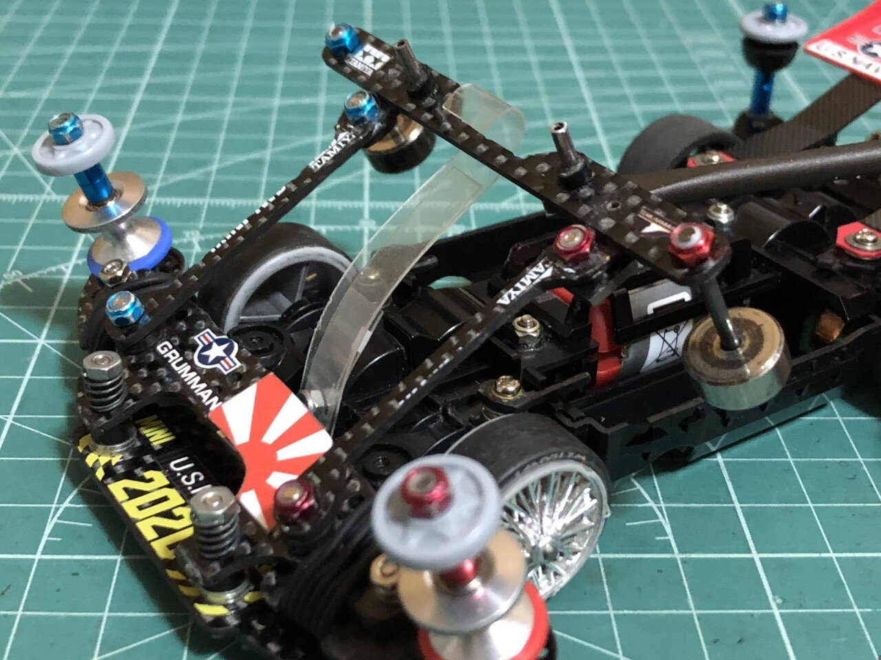 ミニ四駆  提灯　サンダーショット　スピードチェッカー付き　完成品 ミニ四駆 提灯 サンダーショット スピードチェッカー付き 完成品