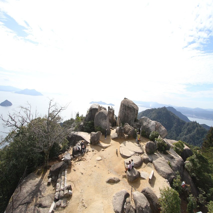 絶景の宮島弥山とロープウェイ Calancolon Note