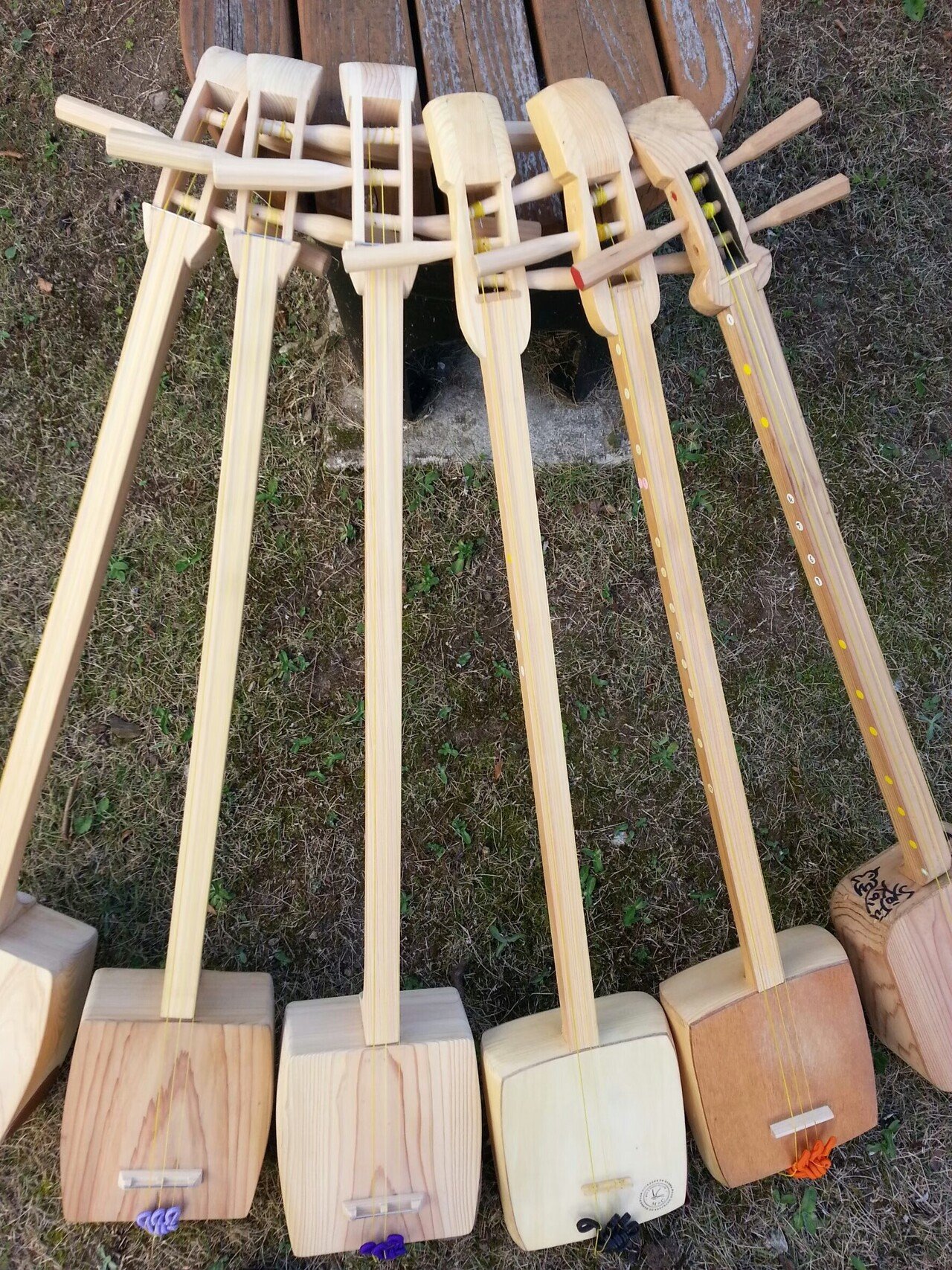 津軽三味線の体験用にと集めたゴッタンですが、ゴッタン三味線の講師も