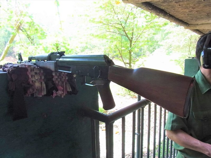 カンボジアでマシンガンを撃つ 在住歴年が話したい本当のタイと見てきたこととうまい話と Note カンボジアでマシンガンを撃つ 在住歴年が話したい本当のタイと見てきたこととうまい話と Note