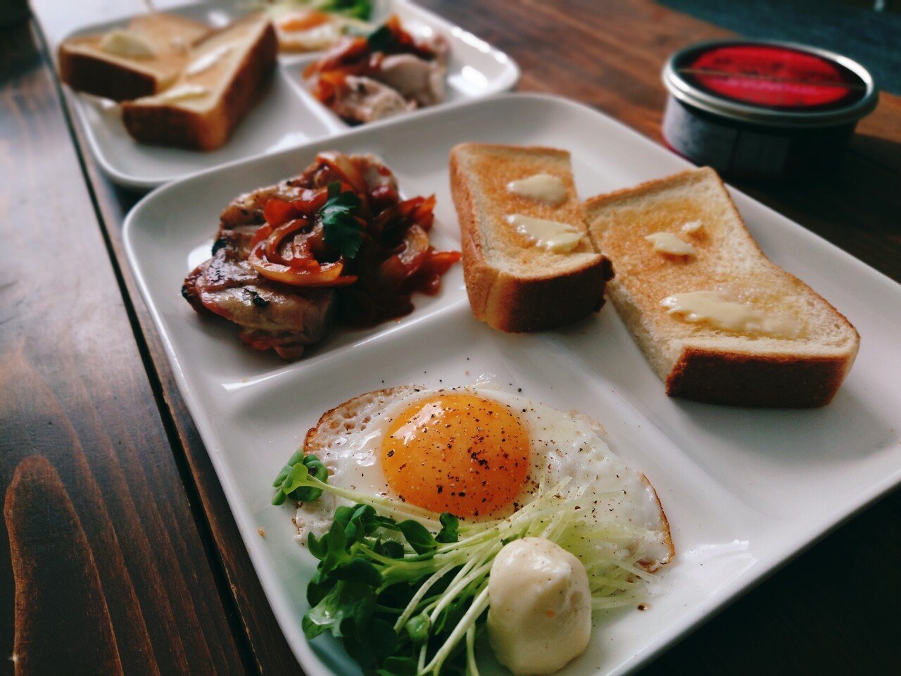 普段 朝ごはんは食べない 朝は何も食べたくない 子供の頃からそうでした だけど それは平日の話 学校とか会社とか それを思うと食欲不振になるのかな お休みの日は 起きてすぐ早朝からお腹がすく つぐみ Note