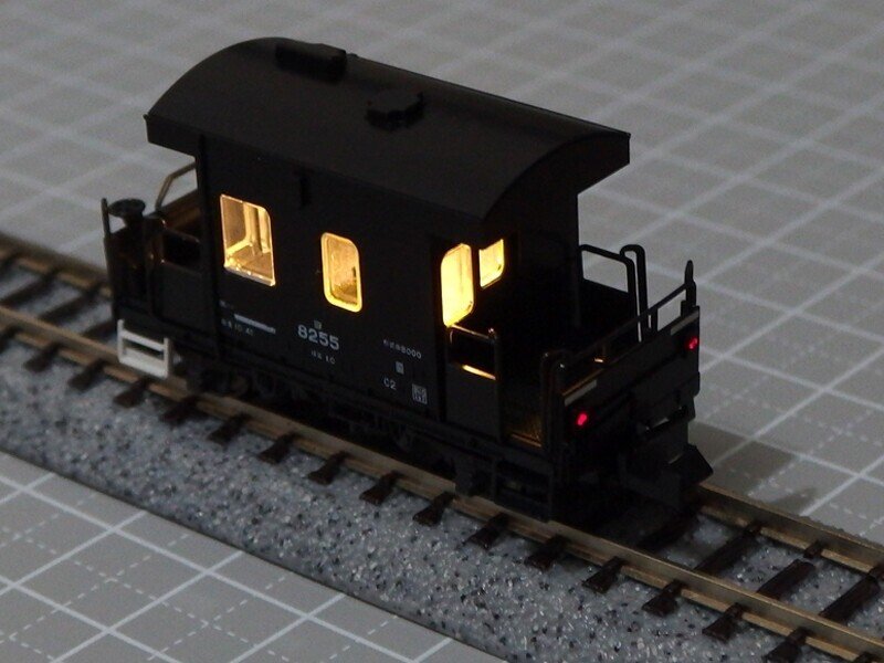 国鉄車掌車 KATO ヨ8000 自作室内灯 点灯化改造車！｜まさ