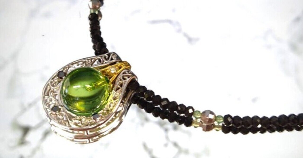 ゴールド シルバーのジュエリーでモードに シューホース 4way ネックレス 公式 ジュエルラウンジ 大人のカジュアルジュエリー Note