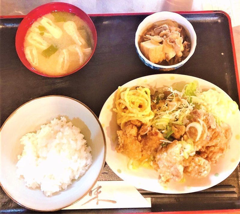 足立市場の喫茶店でランチ カフェ食堂みどりのおすすめ唐揚げ定食 昼飲みと喫煙可 カフェ食堂みどり 足立市場 千住大橋 北千住 Note 足立市場の喫茶店でランチ カフェ食堂みどりのおすすめ唐揚げ定食 昼飲みと喫煙可 カフェ食堂みどり 足立市場 千住大橋 北千住 Note