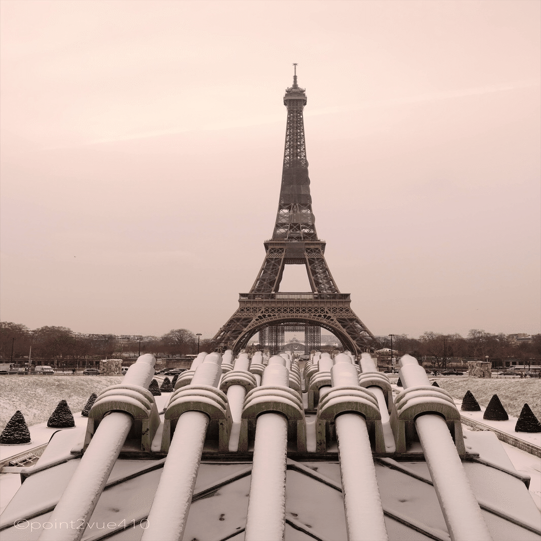パリでシンプルライフ 雪の日のパリ Point2vue410 ポワン ドゥ ヴュ 視点 パリ Note