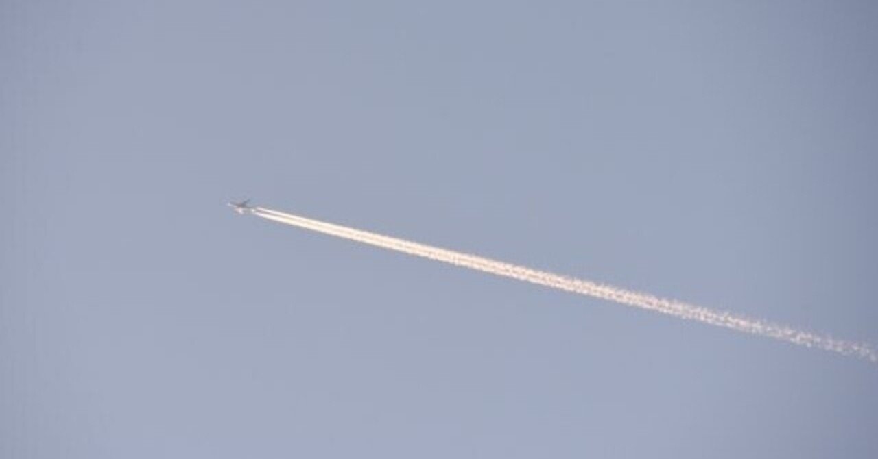 夏の飛行機雲 1200px-Korean_Air_Airbus_A380-