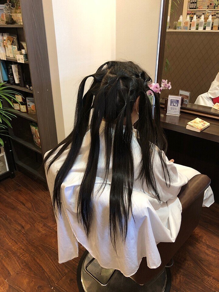40代男性が3年間伸ばした50cmのロン毛をヘアドネーション用にカットした話 ニャークスのヤマダ Note