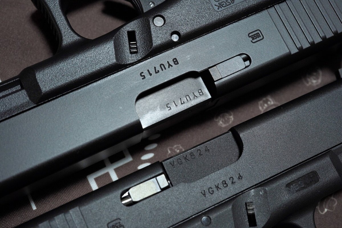 東京マルイGLOCK19 gen.3 & vfc umarex GLOCK19 gen.4 比較して 東京マルイGLOCK19 gen.3 & vfc umarex GLOCK19 gen.4 比較して