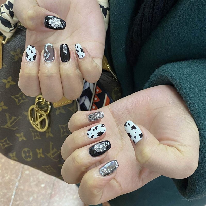 Jojo Nail At Sannomiya ジョジョネイル 三宮 Note