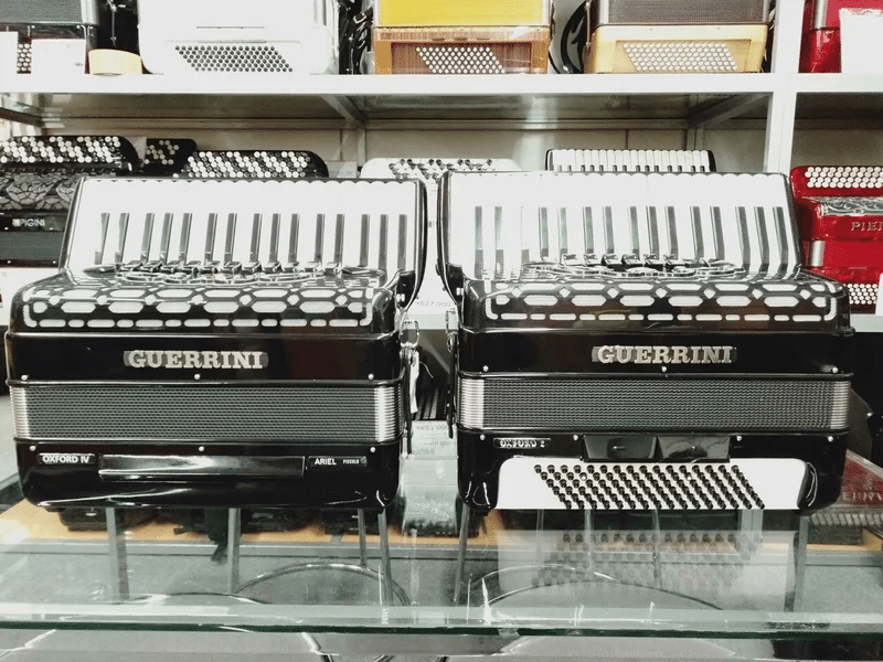 GUERRINI 2機種を比較してみた|アコーディオン横丁 GUERRINI 2機種を比較してみた|アコーディオン横丁