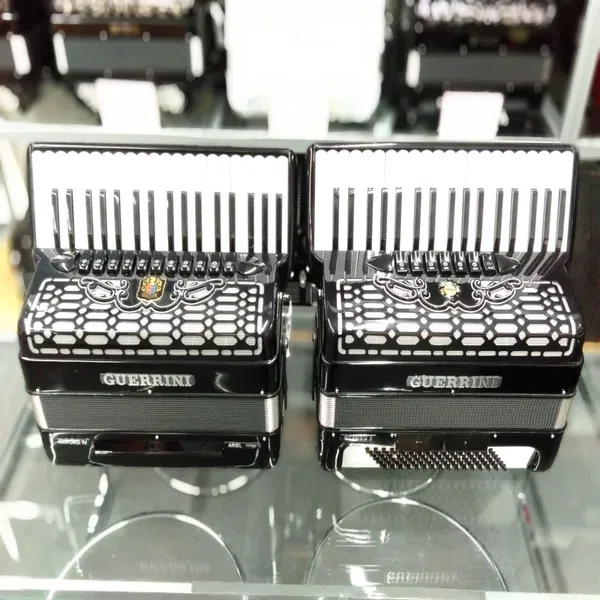 GUERRINI 2機種を比較してみた｜アコーディオン横丁