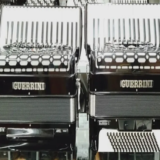 GUERRINI 2機種を比較してみた｜アコーディオン横丁