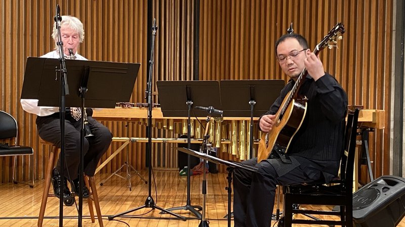 ライブ配信 武満徹没後25年 盟友リチャード ストルツマン夫妻 鈴木大介らが集い語らう夜 Note Of Intoxicate イントキシケイト By Tower Records Note ライブ配信 武満徹没後25年 盟友リチャード ストルツマン夫妻 鈴木大介らが集い語らう夜 Note Of Intoxicate イントキシケイト By Tower Records Note