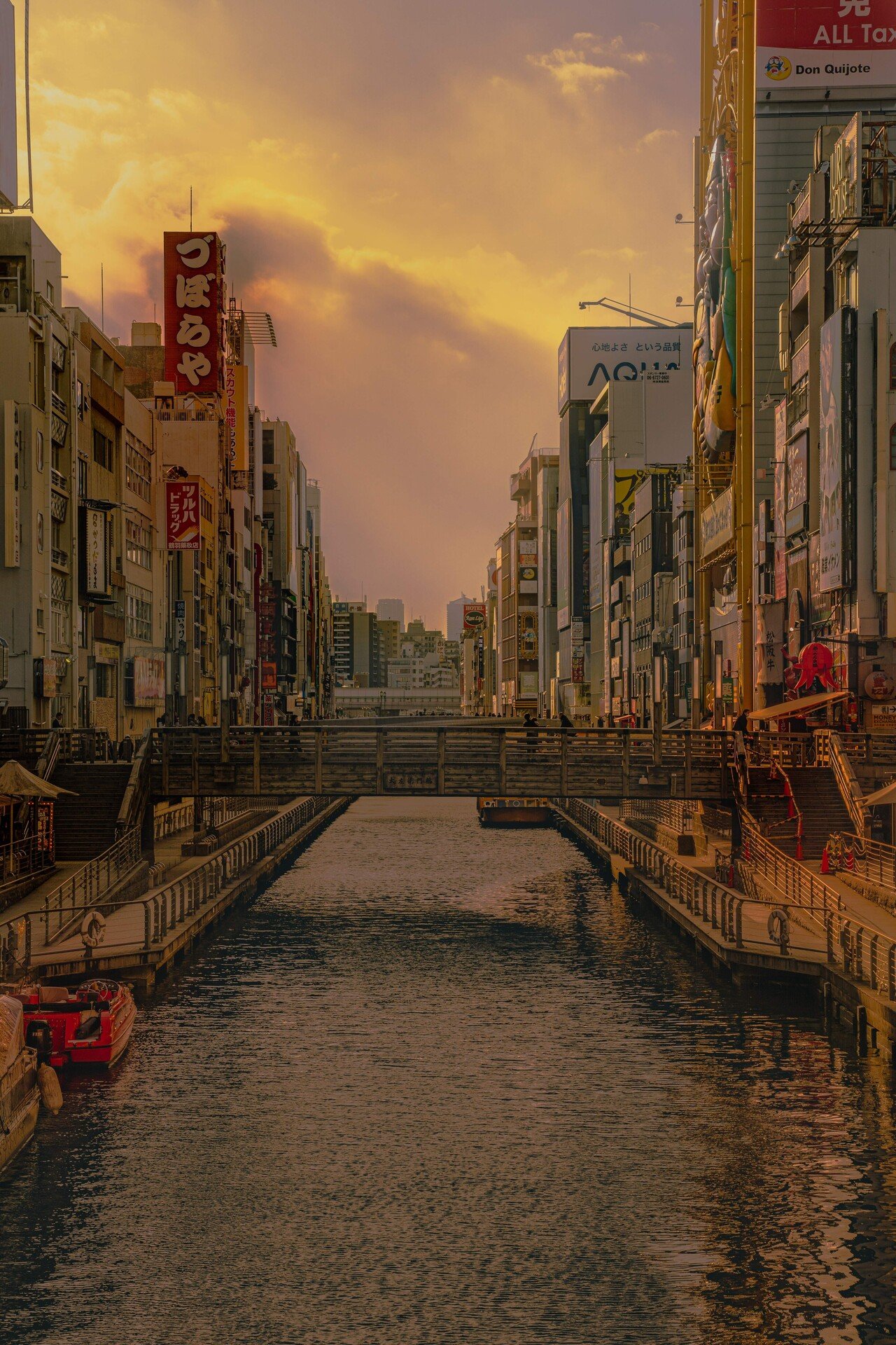 朝昼晩の道頓堀 レタッチ さかたくカメラ Note