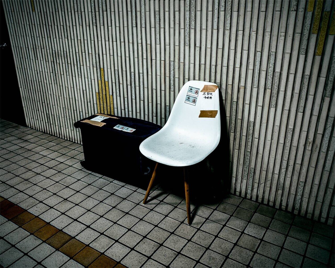 一度は座ってみたい 憧れのデザイナーズチェアが無料で座り放題 いまトピ