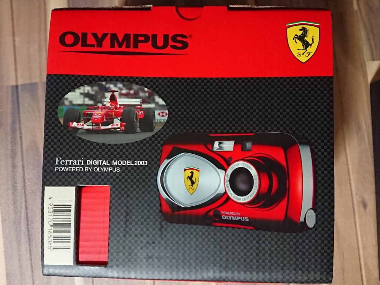 OLYMPUS Ferrari デジタルモデル　2003 デジカメ Ferrari DIGITAL MODEL 2003を手に入れた｜sarada