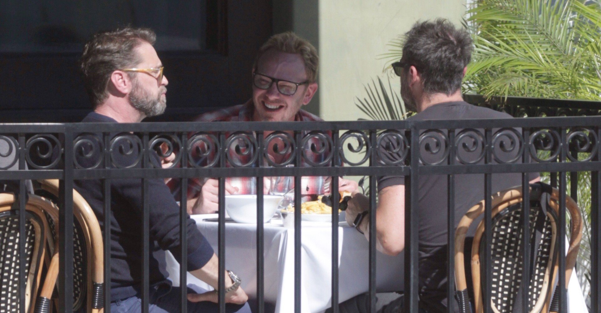 ビバヒル 再び ロスでキャッチされたのは あの人やこの人 そりゃあ嬉しくて小躍りもするわ な件 セレブ247 写真提供 アフロ Note ビバヒル 再び ロスでキャッチされたのは あの人やこの人 そりゃあ嬉しくて小躍りもするわ な件 セレブ247 写真提供 アフロ Note