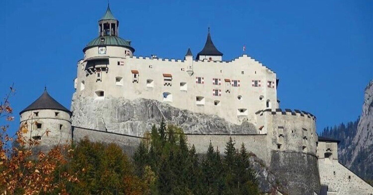 いつか行きたいヨーロッパ百名城 オーストリア編no 26ホーエンヴェルフェン城 城ねこの探訪 Note いつか行きたいヨーロッパ百名城 オーストリア編no 26ホーエンヴェルフェン城 城ねこの探訪 Note