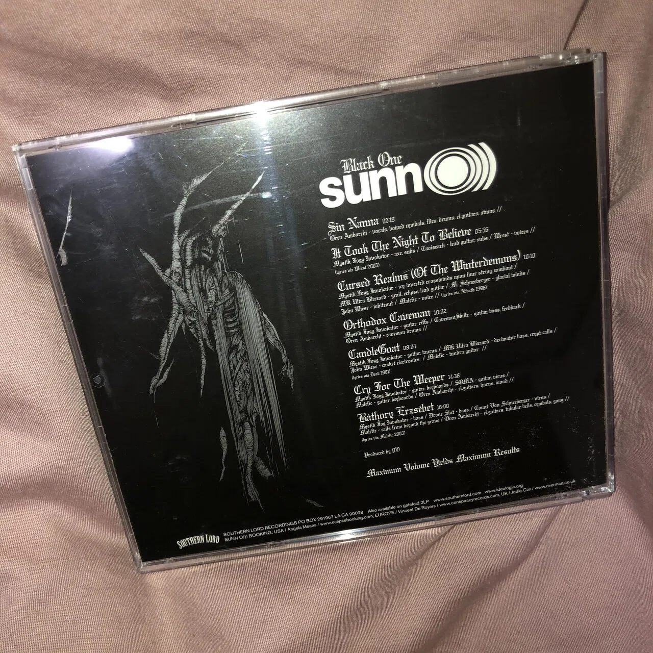 Sunn O))) の『Black One』を聴いてみた編｜内山 結愛