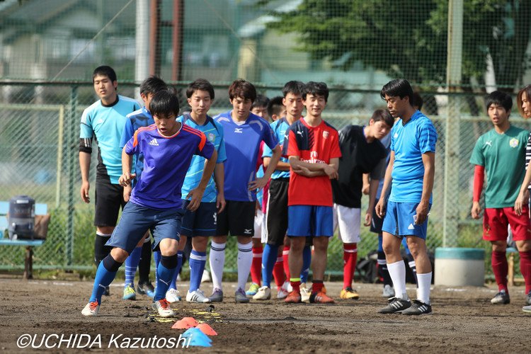 知的障がい者サッカー推進連盟による神奈川県ろう者サッカーと知的障がい者サッカーの合同練習が、神奈川県ろう者サッカーの練習に合わせて行われた。こちらは知的障がい者サッカー選手たち。