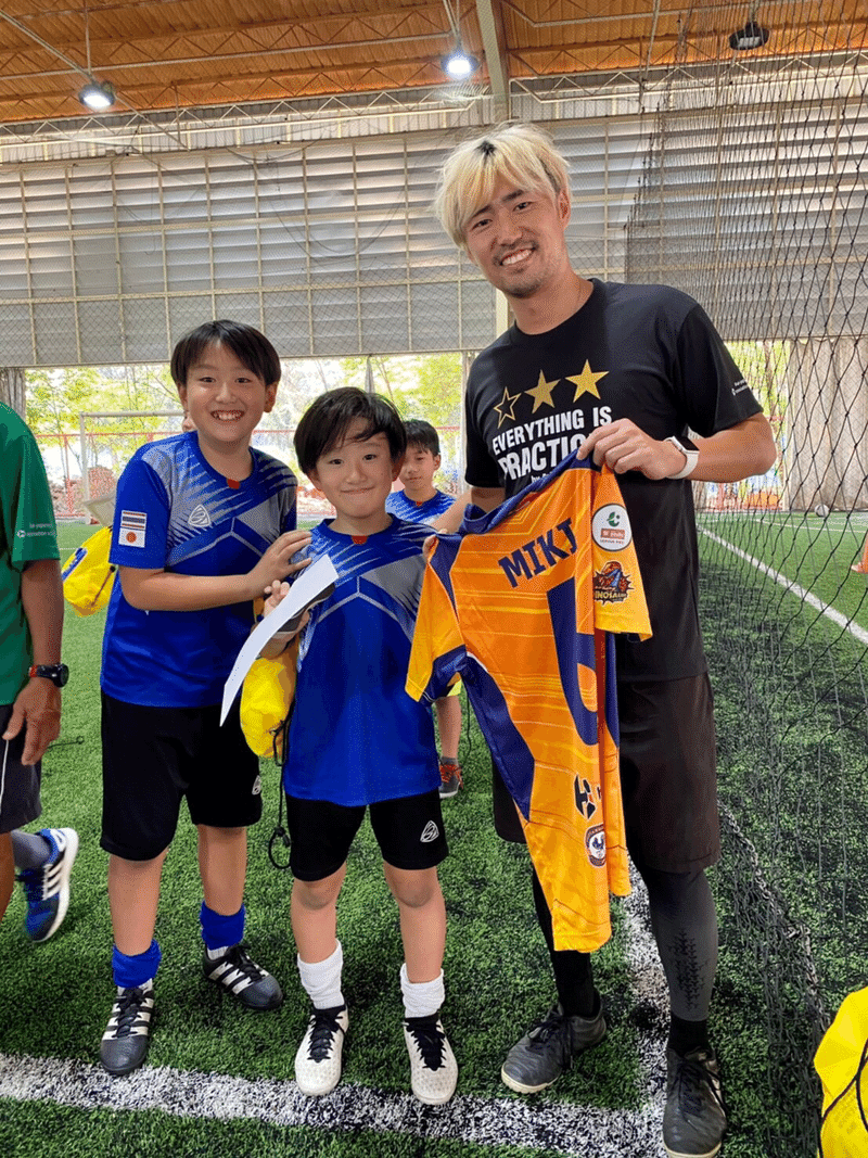 子供をやる気にさせる方法は サッカーを子供に教えないということ 三木 健 Mikitakeshi Note